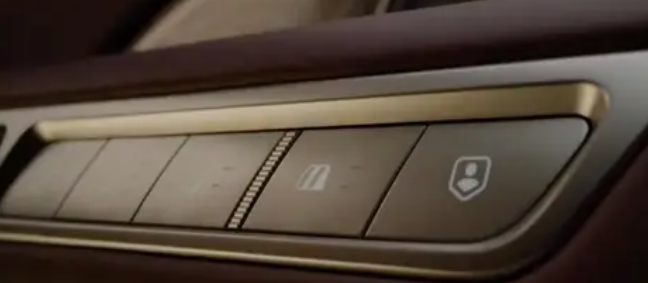 1968569904115195905